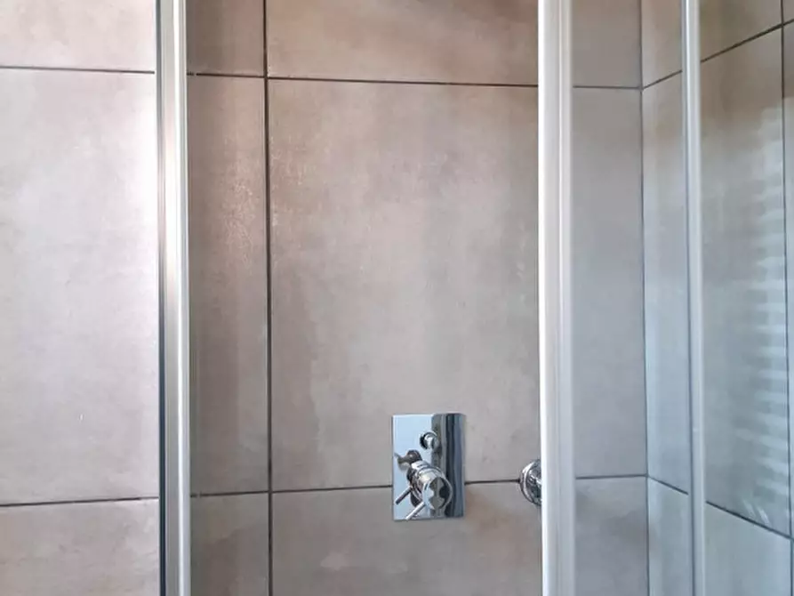 Immagine 23 di Palazzo in vendita  in sestriere san polo a Venezia