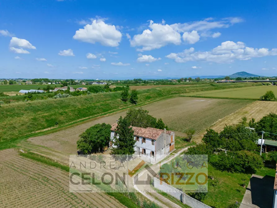 Immagine 1 di Rustico / casale in vendita  in Via Crocetta, 22 a Este