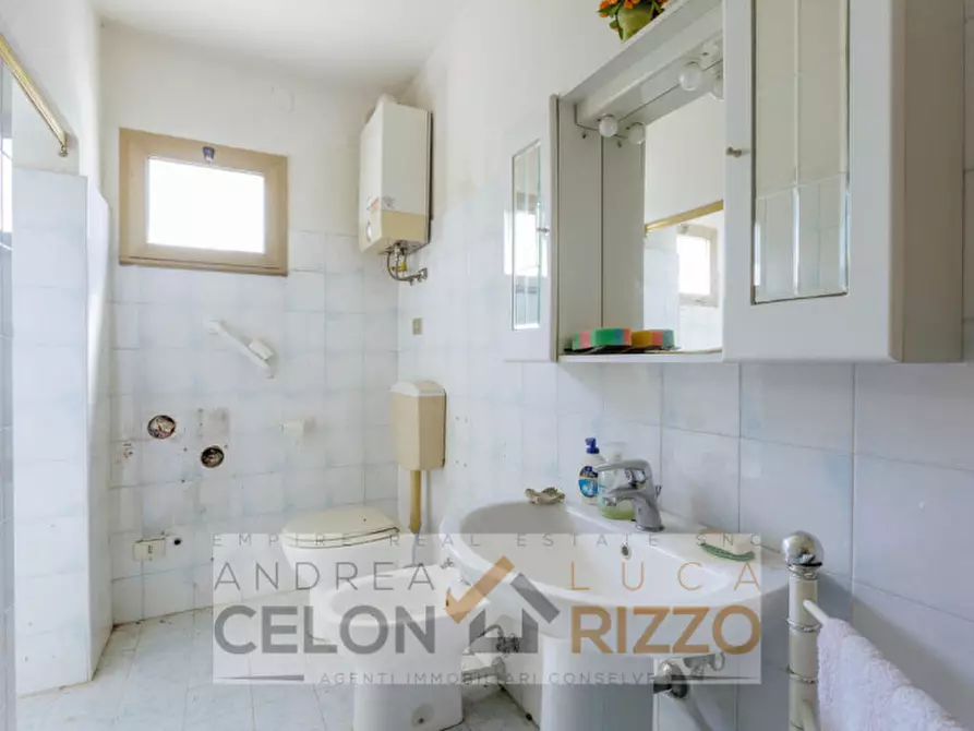 Immagine 11 di Rustico / casale in vendita  in Via Crocetta, 22 a Este