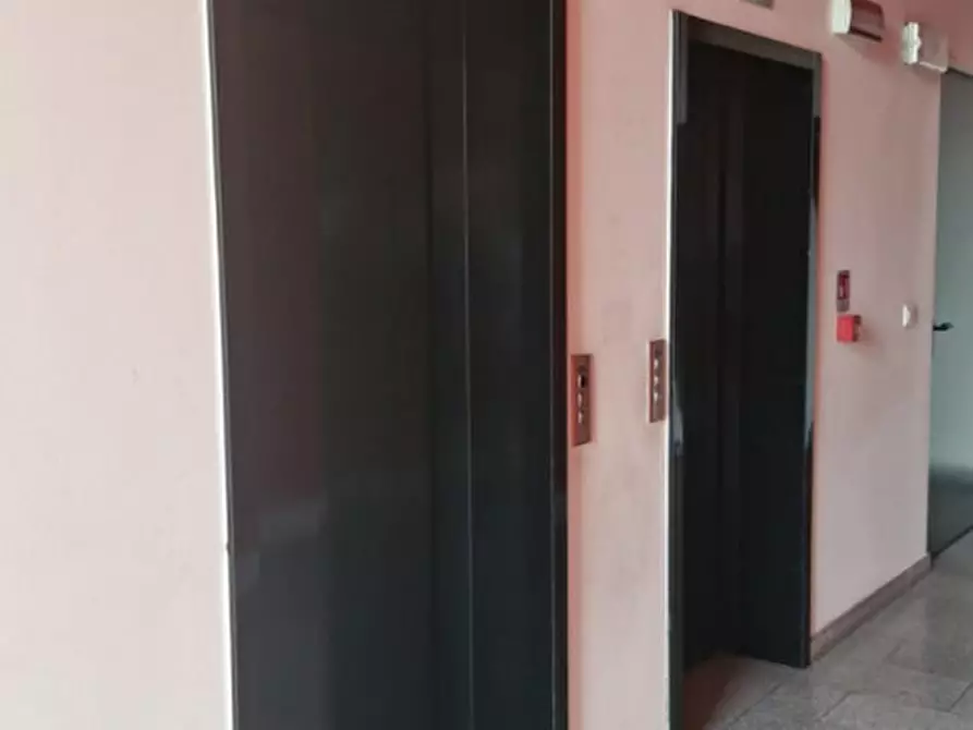 Immagine 5 di Ufficio in vendita  a Venezia