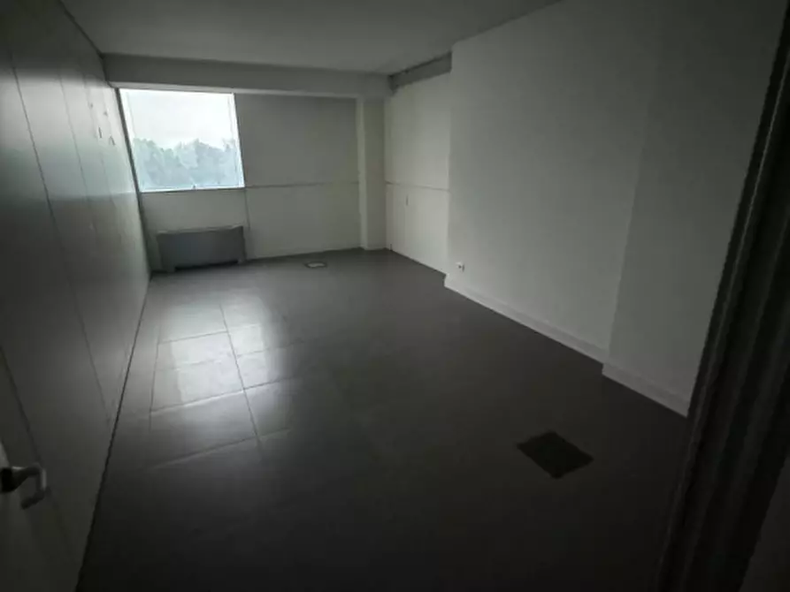 Immagine 10 di Ufficio in vendita  a Venezia