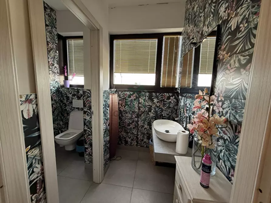 Immagine 14 di Attività commerciale in vendita  in Viale del Lavoro a San Martino Buon Albergo