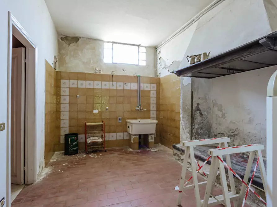 Immagine 7 di Palazzo in vendita  in Via Giuseppe Garibaldi, 5 a Bovolenta