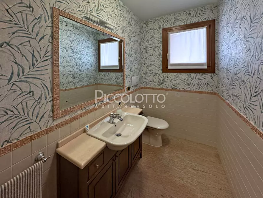 Immagine 13 di Casa bifamiliare in vendita  in via Fratta a Fonte