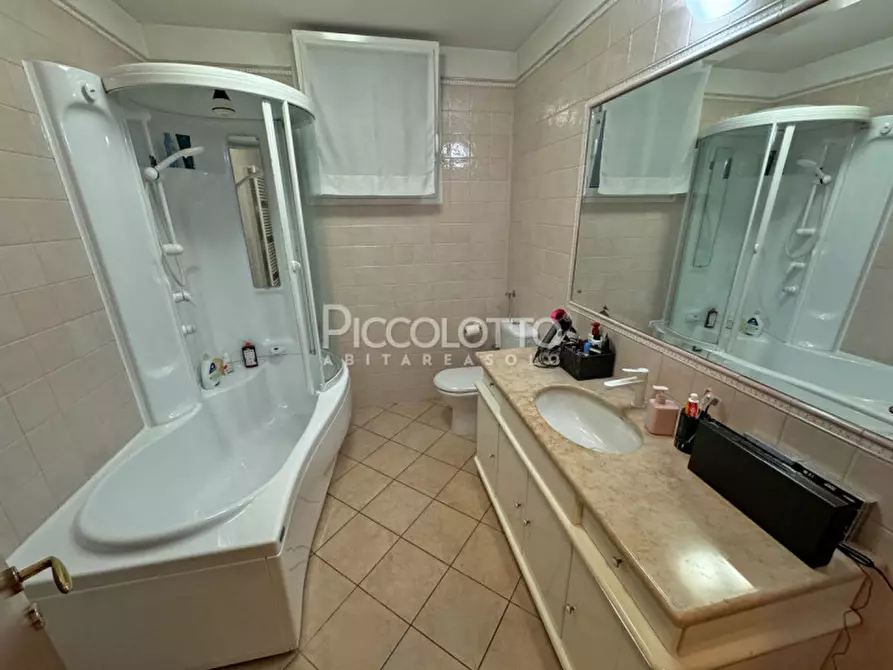 Immagine 24 di Casa bifamiliare in vendita  in via Fratta a Fonte