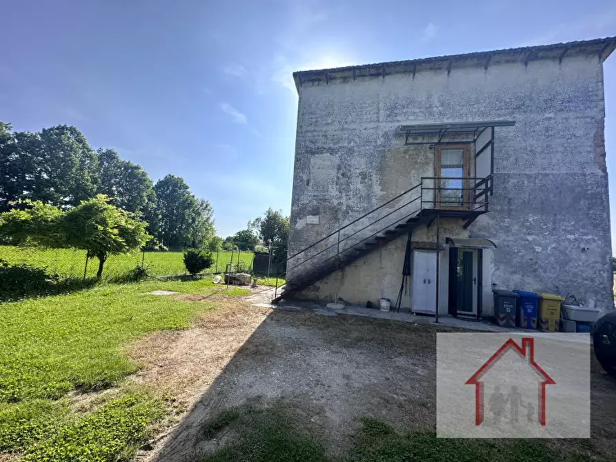 Immagine 3 di Casa bifamiliare in vendita  a Treviso