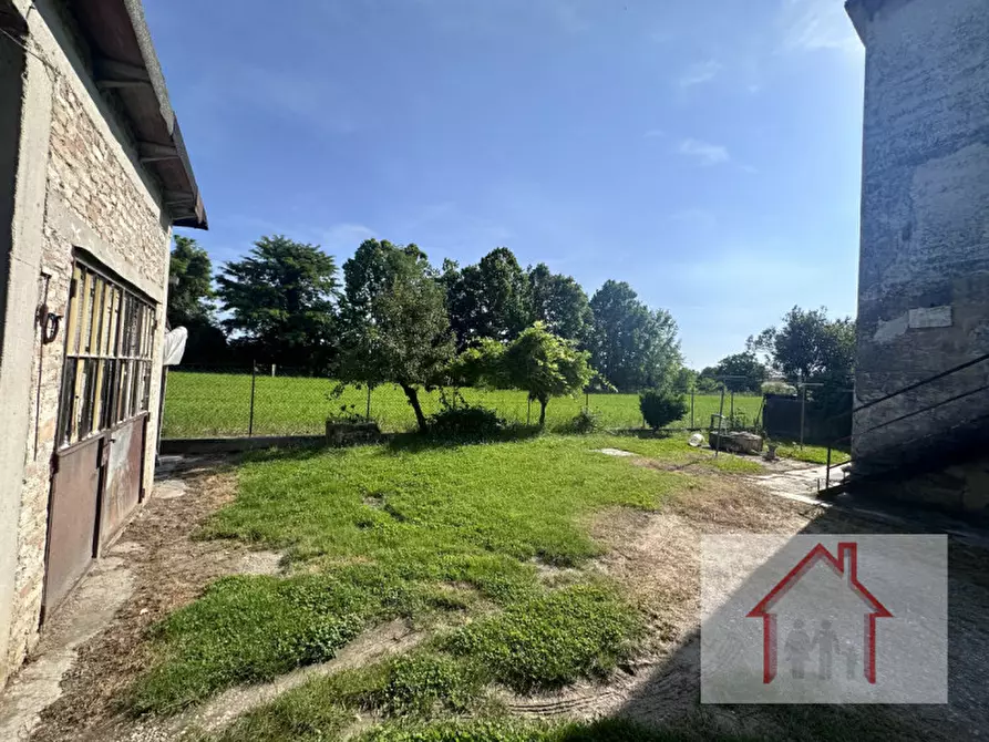 Immagine 5 di Casa bifamiliare in vendita  a Treviso