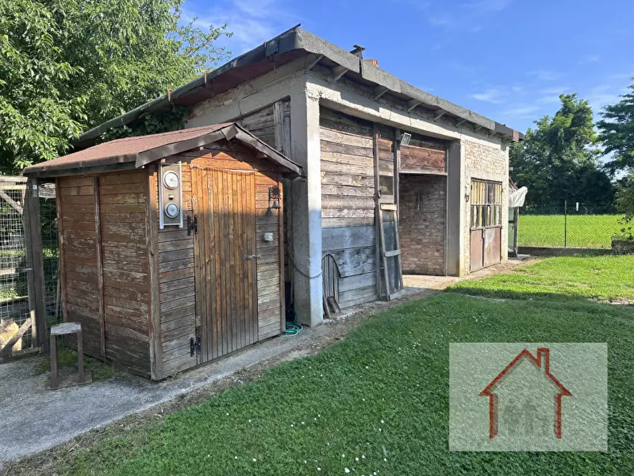 Immagine 7 di Casa bifamiliare in vendita  a Treviso