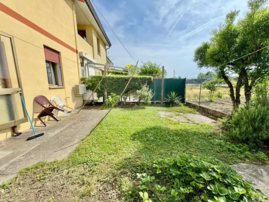 Immagine 22 di Villetta a schiera in vendita  in Via Vittorio Veneto a Saonara