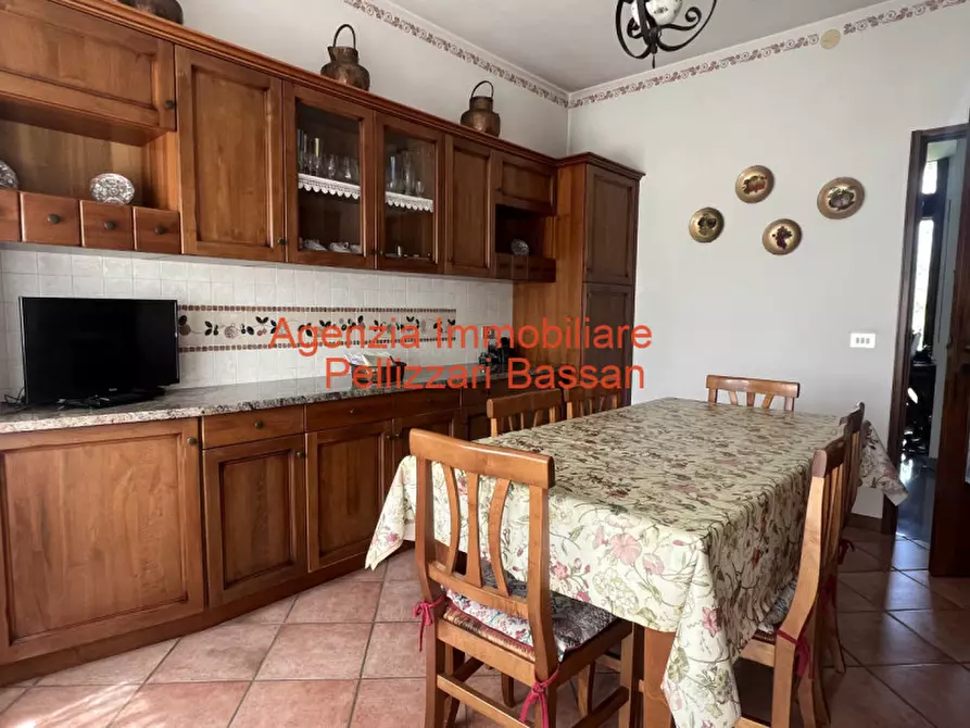 Immagine 8 di Villa in vendita  a Volpago Del Montello