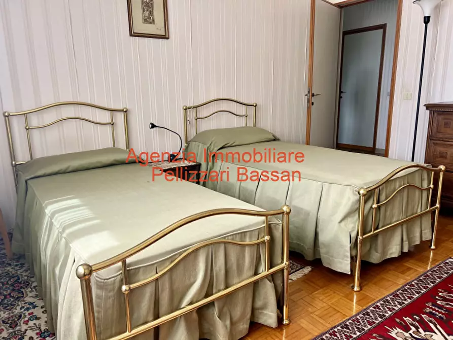 Immagine 13 di Villa in vendita  a Volpago Del Montello