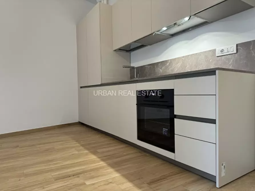 Immagine 2 di Appartamento in affitto  in Via Tigor 25 a Trieste