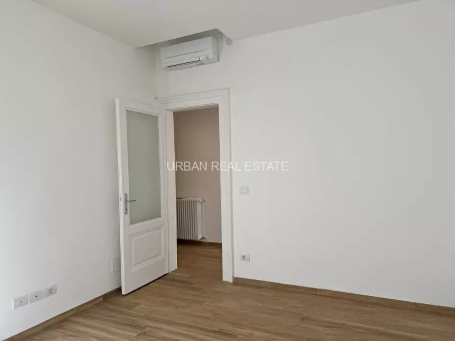 Immagine 13 di Appartamento in affitto  in Via Tigor 25 a Trieste