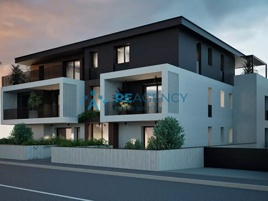 Immagine 2 di Appartamento in vendita  in Via Peschiera a Thiene