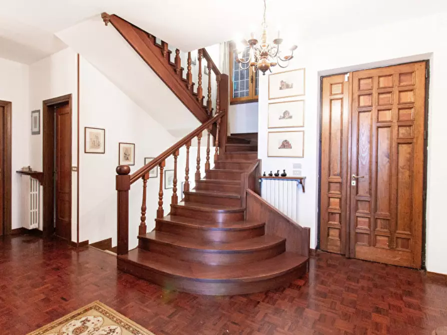 Immagine 7 di Villa in vendita  in Via XX Settembre, 2/A a Castagnole Monferrato