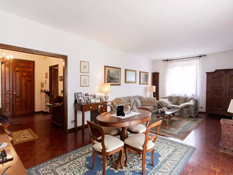 Immagine 11 di Villa in vendita  in Via XX Settembre, 2/A a Castagnole Monferrato