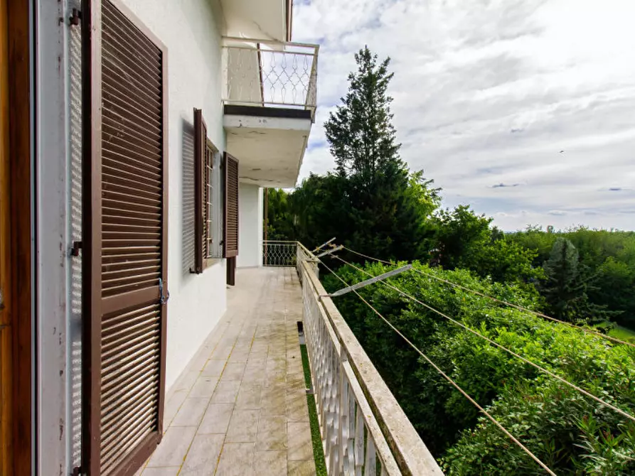 Immagine 15 di Villa in vendita  in Via XX Settembre, 2/A a Castagnole Monferrato