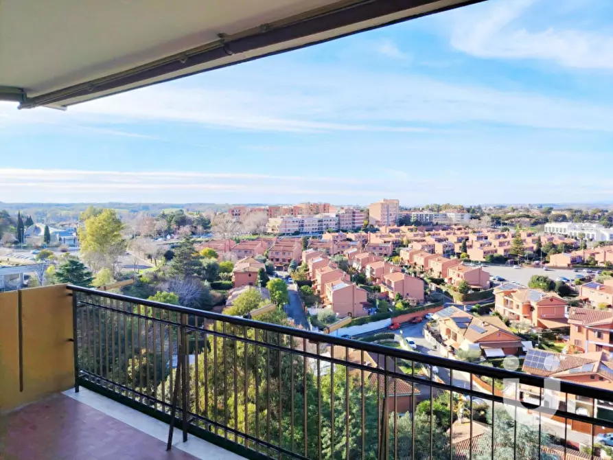 Immagine 5 di Appartamento in vendita  in Viale dei Caduti per la Resistenza a Roma