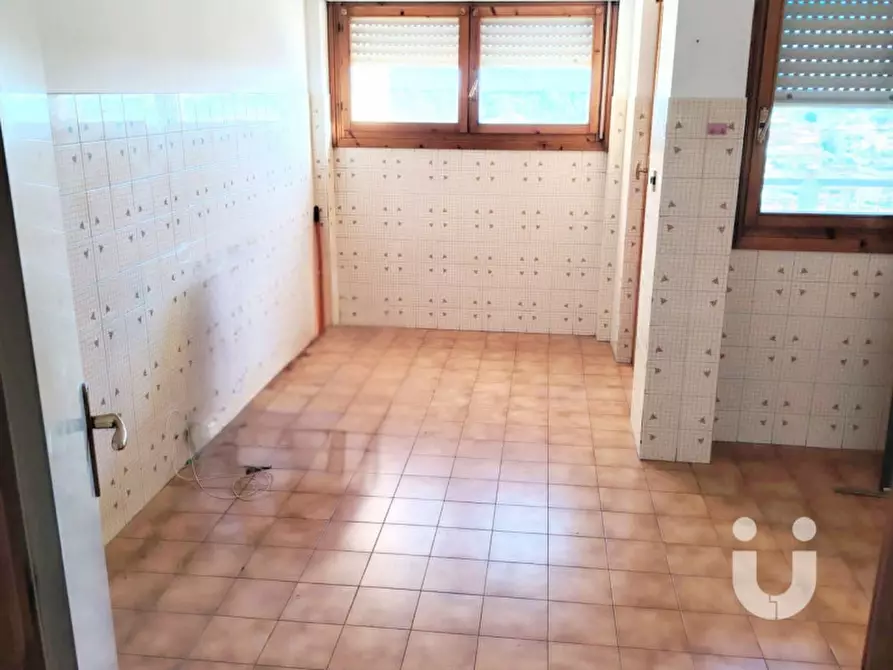 Immagine 7 di Appartamento in vendita  in Viale dei Caduti per la Resistenza a Roma