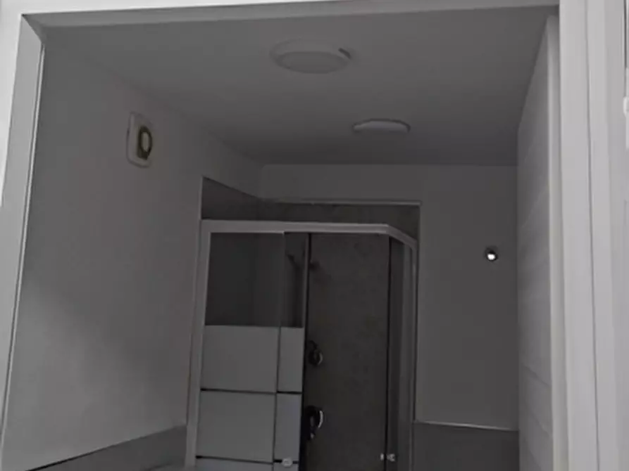 Immagine 4 di Negozio in vendita  in Via Giuseppe Mazzini, 121 a Pachino