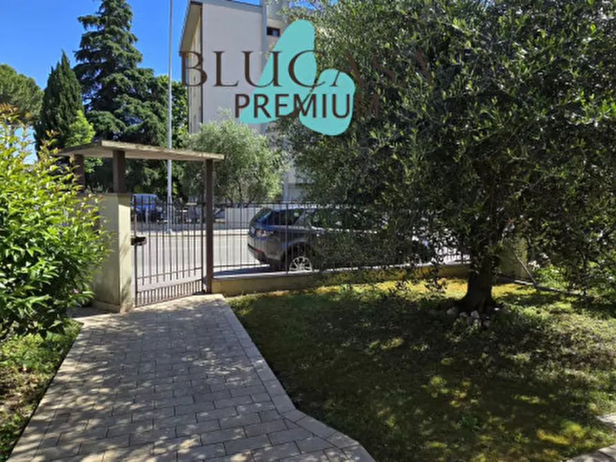 Immagine 35 di Appartamento in vendita  in Via Giuseppe Orceoli a Forli'