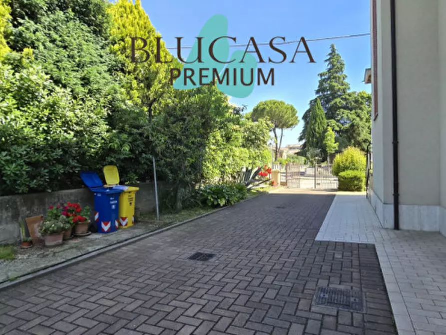 Immagine 54 di Appartamento in vendita  in Via Giuseppe Orceoli a Forli'