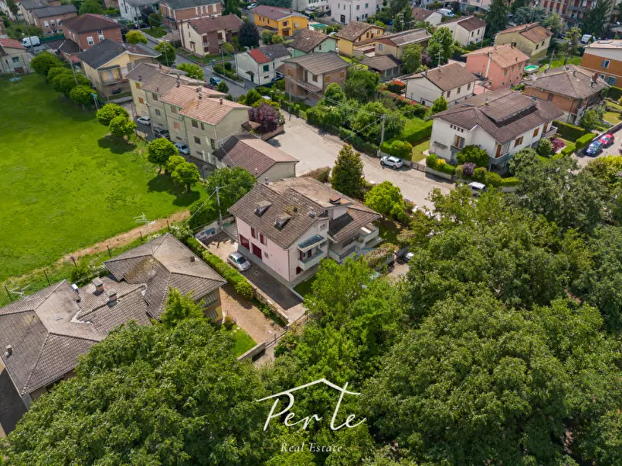 Immagine 4 di Villa in vendita  in viale goffredo mameli 12 a Reggiolo