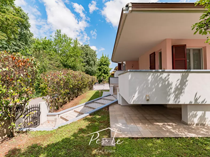 Immagine 10 di Villa in vendita  in viale goffredo mameli 12 a Reggiolo