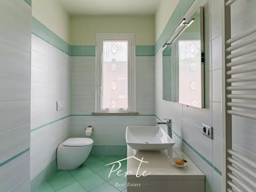 Immagine 31 di Villa in vendita  in viale goffredo mameli 12 a Reggiolo