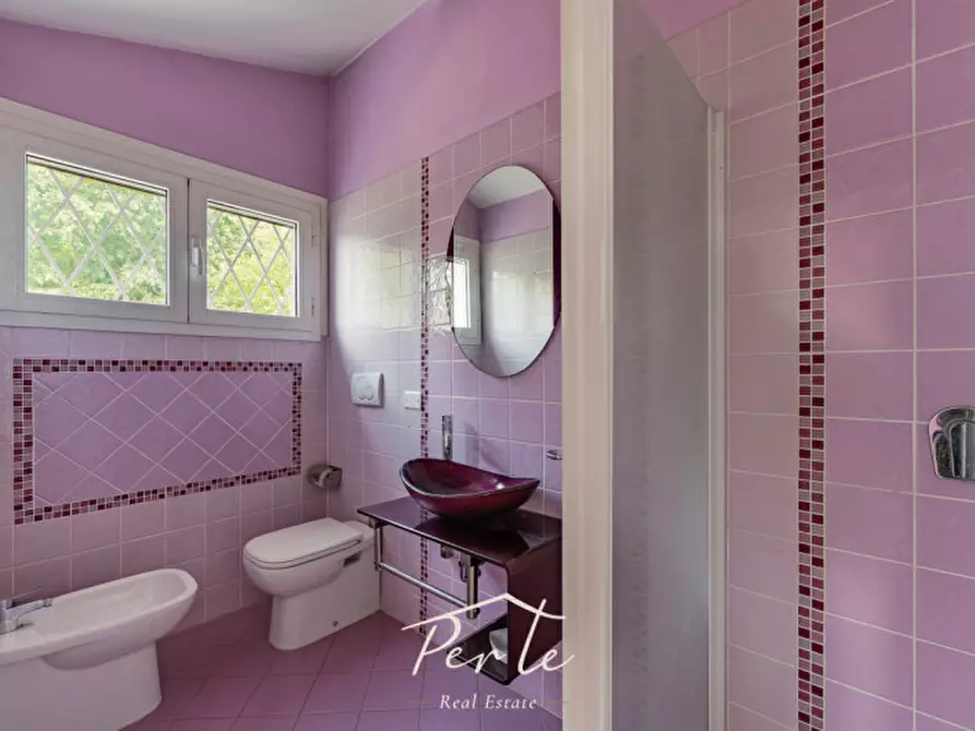 Immagine 38 di Villa in vendita  in viale goffredo mameli 12 a Reggiolo