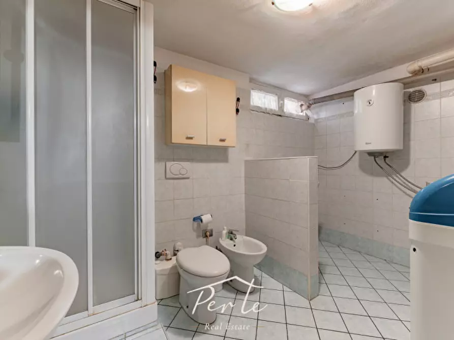 Immagine 45 di Villa in vendita  in viale goffredo mameli 12 a Reggiolo