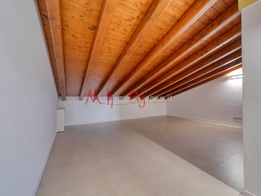 Immagine 16 di Ufficio in affitto  in Via Friuli a Rubano