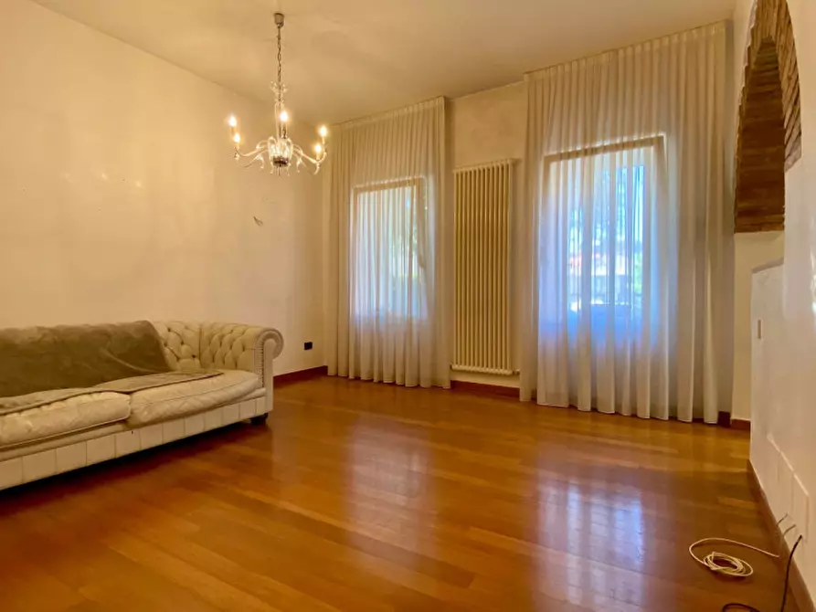 Immagine 5 di Casa bifamiliare in vendita  in Viale Ortigara a Vicenza