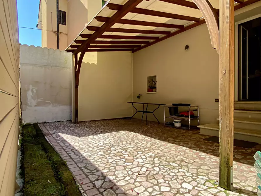 Immagine 13 di Casa bifamiliare in vendita  in Viale Ortigara a Vicenza