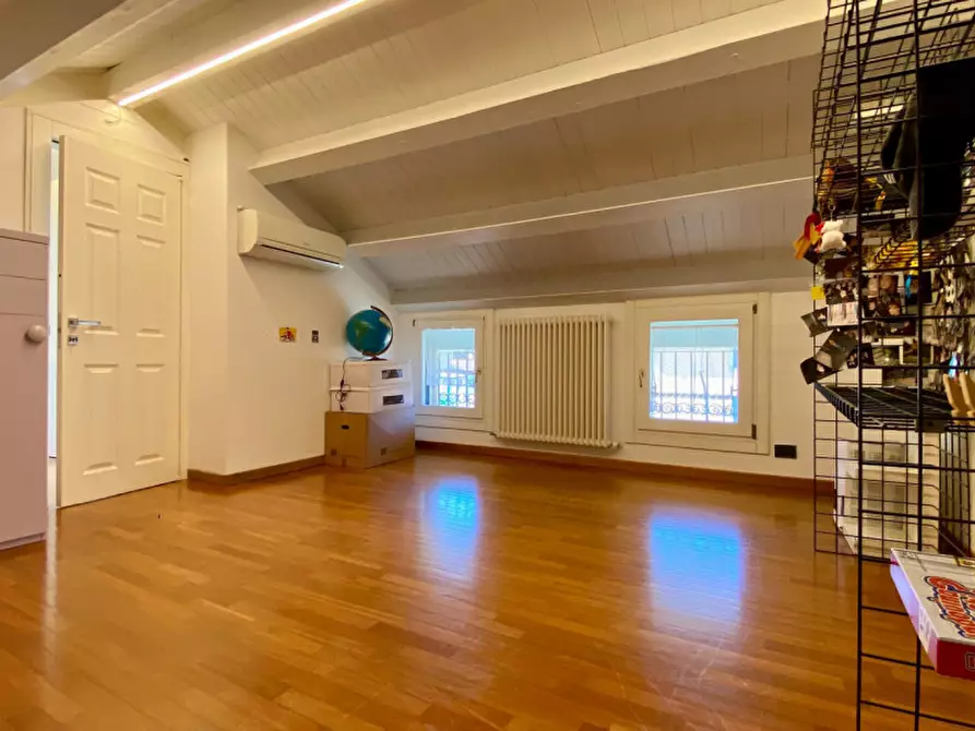 Immagine 24 di Casa bifamiliare in vendita  in Viale Ortigara a Vicenza