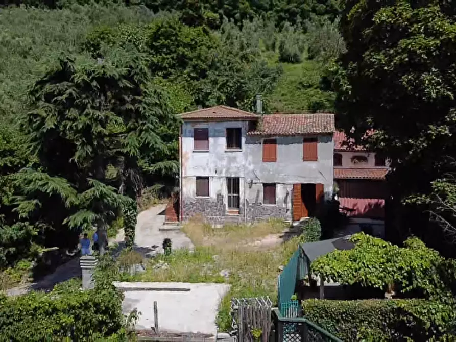 Immagine 3 di Rustico / casale in vendita  in Via Sottovenda a Galzignano Terme