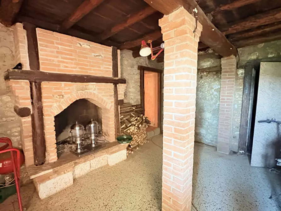 Immagine 9 di Rustico / casale in vendita  in Via Sottovenda a Galzignano Terme