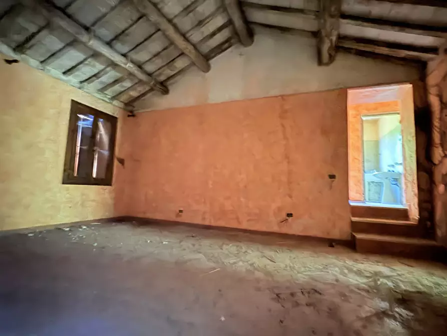 Immagine 13 di Rustico / casale in vendita  in Via Sottovenda a Galzignano Terme