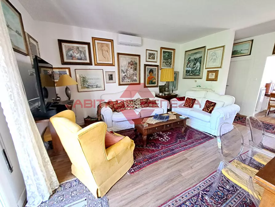 Immagine 2 di Appartamento in vendita  in Via Dardanelli a Venezia