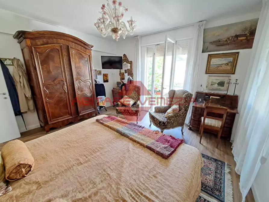 Immagine 11 di Appartamento in vendita  in Via Dardanelli a Venezia