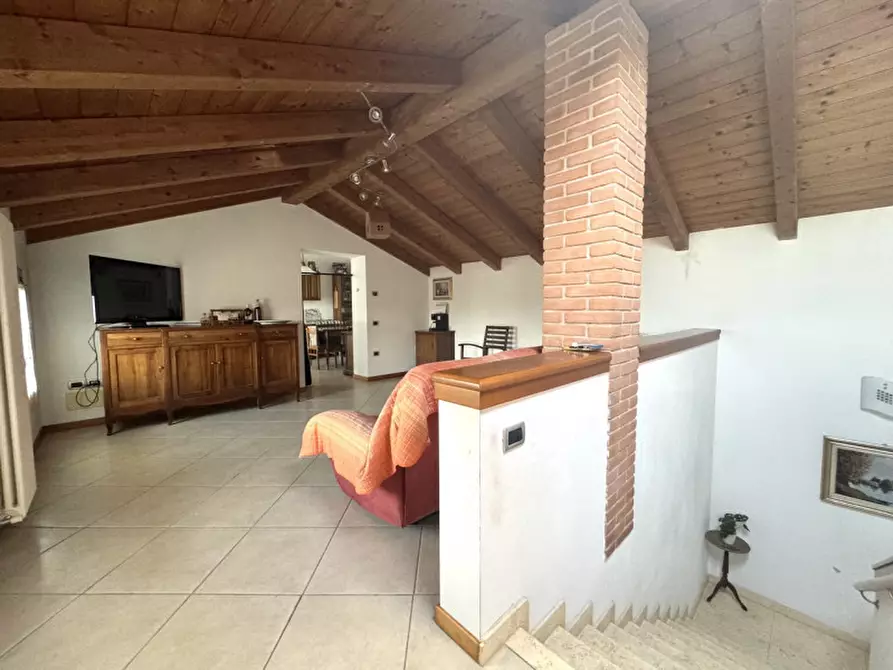 Immagine 25 di Appartamento in vendita  in Via Guglielmo Marconi a Malo