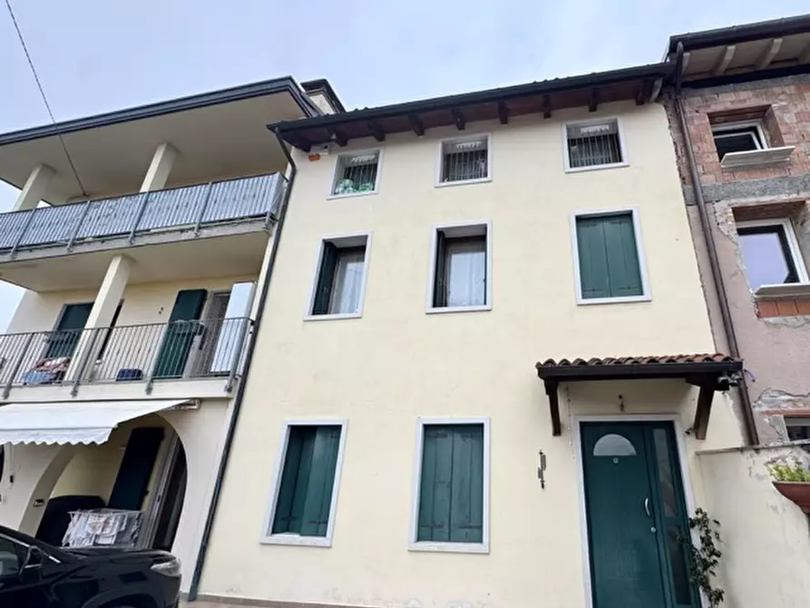 Immagine 27 di Appartamento in vendita  in Via Guglielmo Marconi a Malo