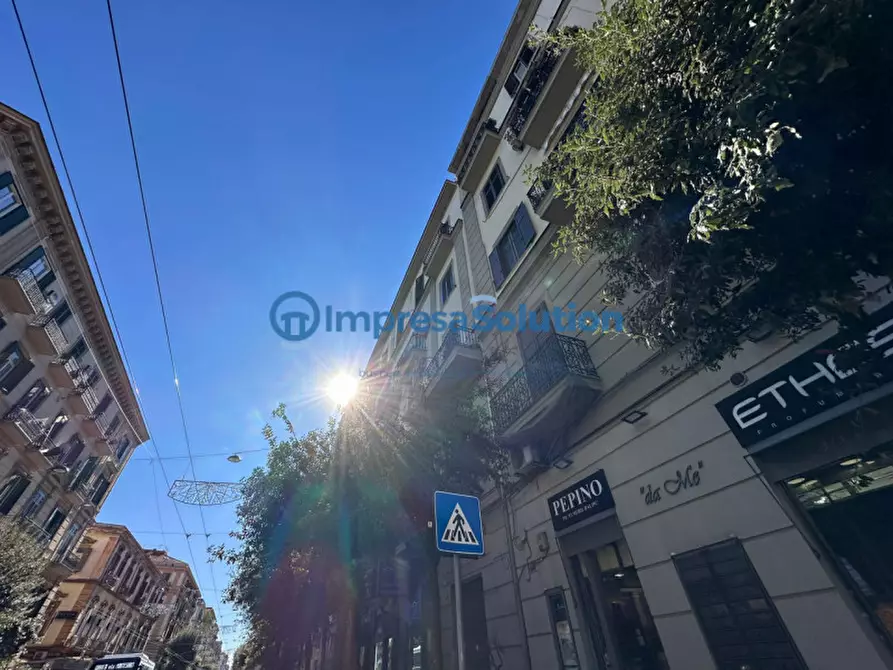 Immagine 2 di Negozio in affitto  in Corso Giuseppe Garibaldi a Napoli