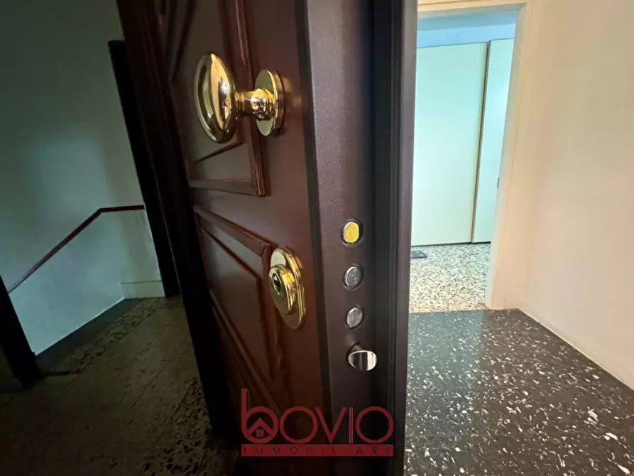 Immagine 21 di Appartamento in vendita  in VIA MONASTIR 18 a Torino