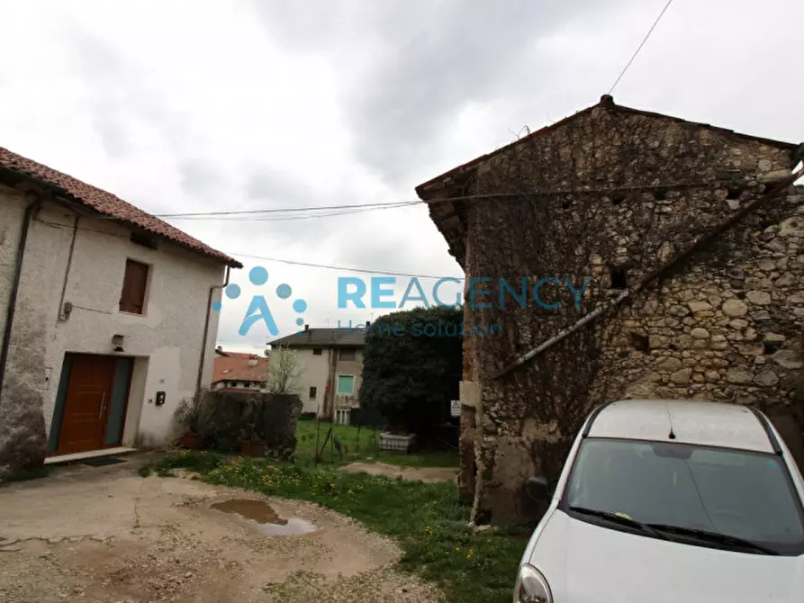 Immagine 9 di Rustico / casale in vendita  in Via Rialto a Cogollo Del Cengio