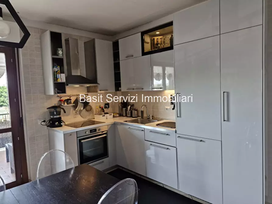 Immagine 8 di Appartamento in vendita  in Via di Salone a Roma