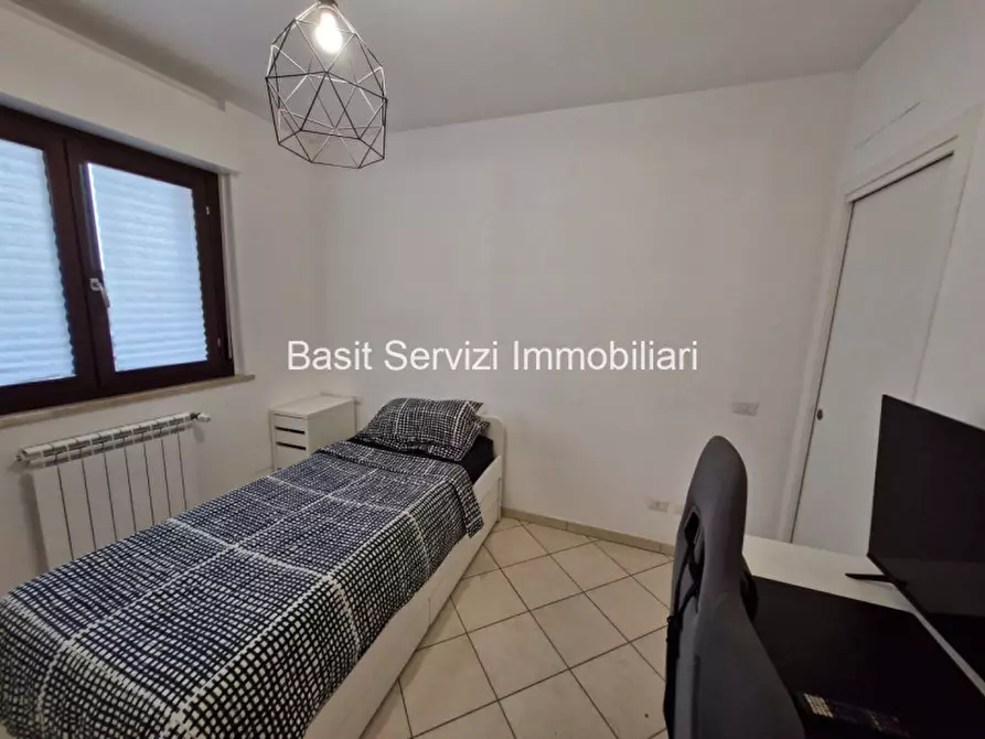 Immagine 15 di Appartamento in vendita  in Via di Salone a Roma