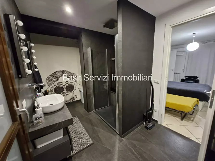 Immagine 19 di Appartamento in vendita  in Via di Salone a Roma