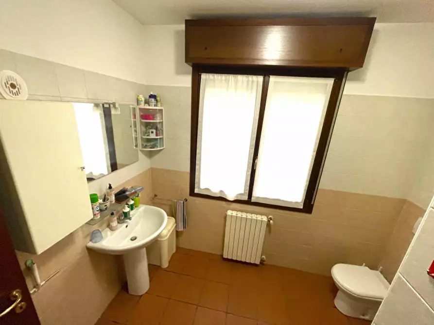 Immagine 8 di Appartamento in vendita  in Via Medaglia d’Oro Gavioli Kruger a Cavezzo