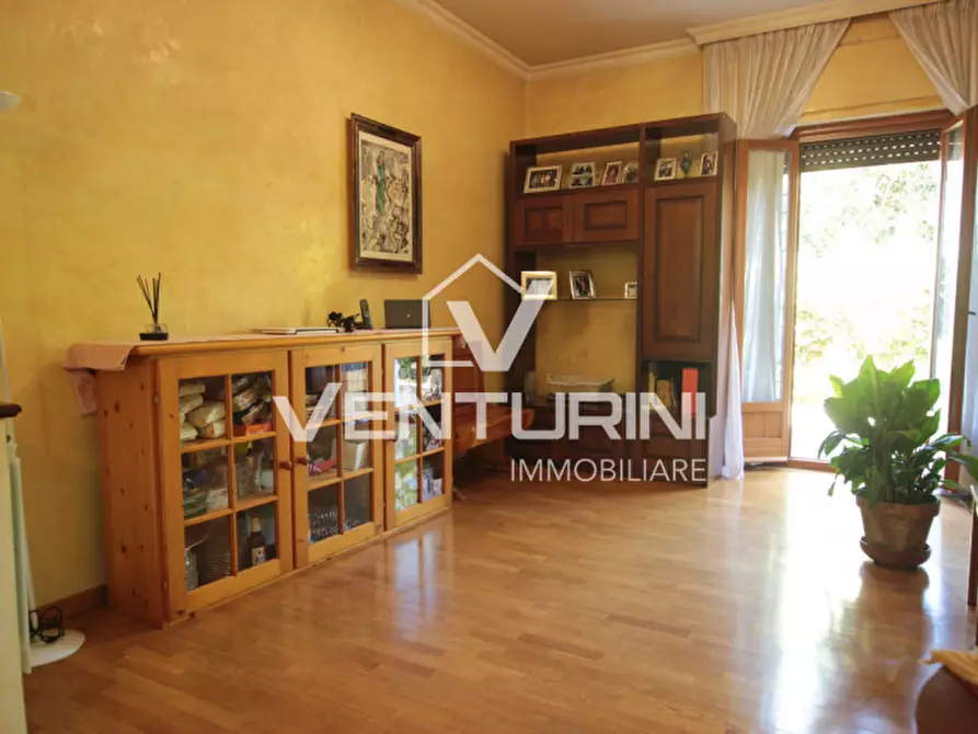 Immagine 1 di Appartamento in vendita  in Via Varenna, 43 a Roma